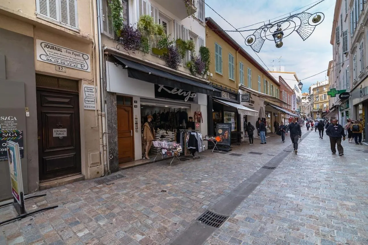 Romantic And New Apartment In The Famous Rue Meynadier In The Supercentre Of Cannes 0*,  France